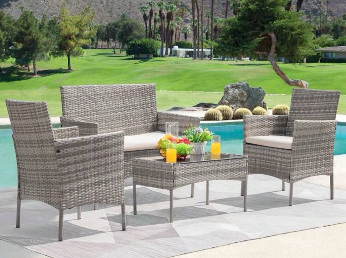 Patio furniture set 4 - Person Seating Group With Cushions