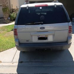 2003 Ford Explorer
