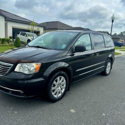2015 Chrysler Town & Country