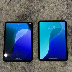 10th Gen Apple iPads 