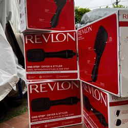 Revlon One Step Dryer And Styler 