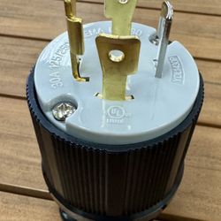 30 Amp 125-Volt/250-Volt NEMA L14-30P Locking Plug
