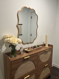 Shoe Dresser