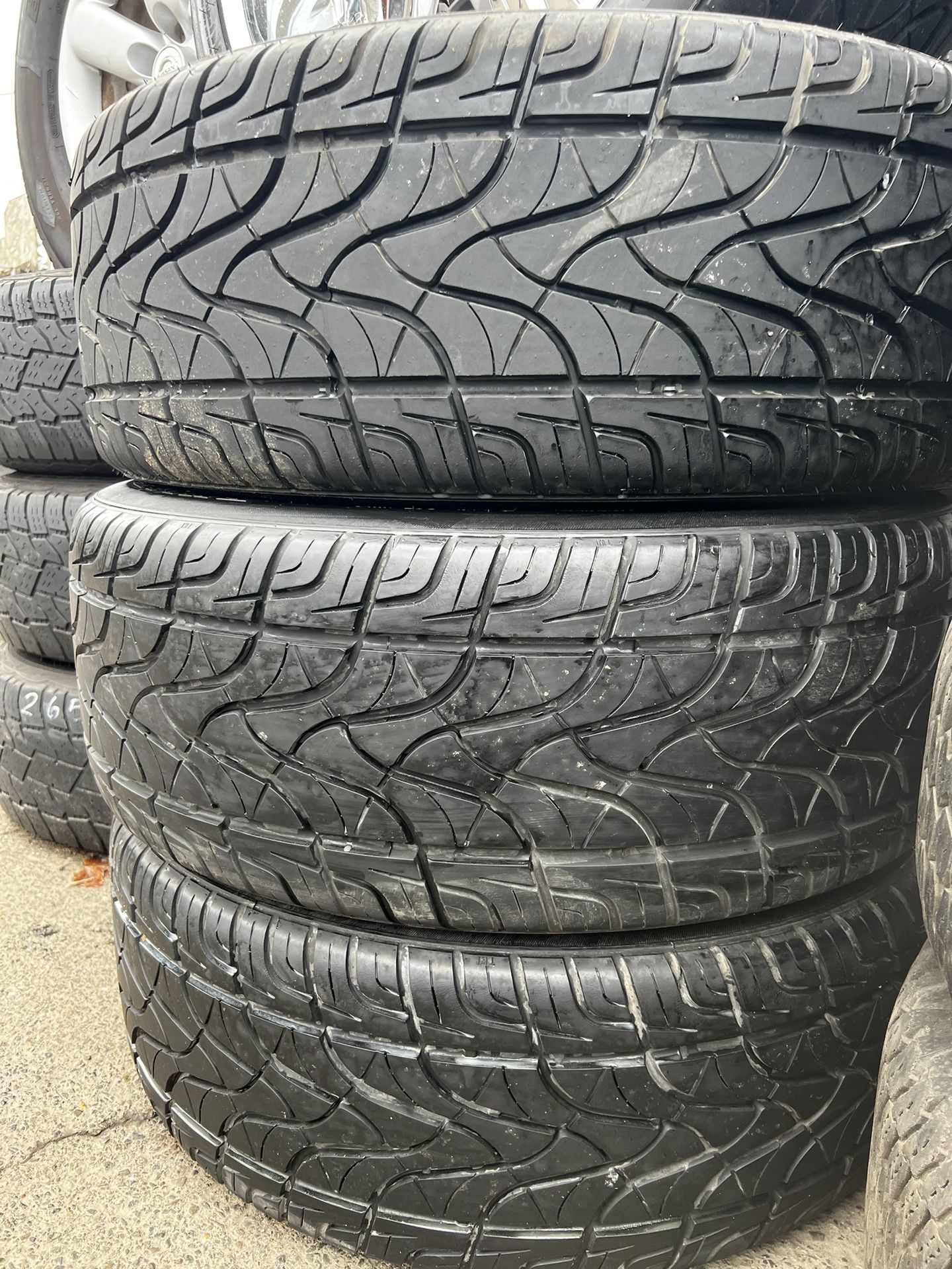 24” U235 Ford Chevy Chrome Wheels With 2854024 Fullway Excellent Condition Wheels And Tires