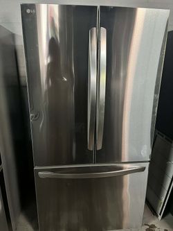 LG 27cu.ft. capacity Standard-Depth 3-door Refrigerator with water dispenser.
