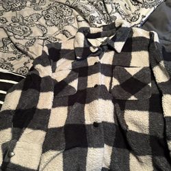 Terra & Sky Women's Plus Size Snap Front Faux Shearling Shacket