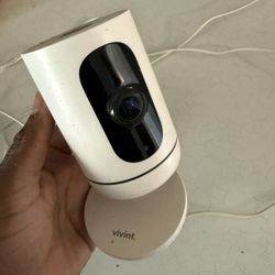Vivint Home Security Camera 