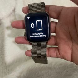 Apple watch series 7 44mm Gold milanese