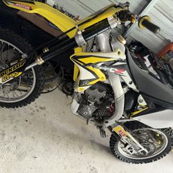 Suzuki  Rmz250 
