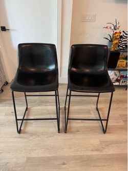 Black Barstools