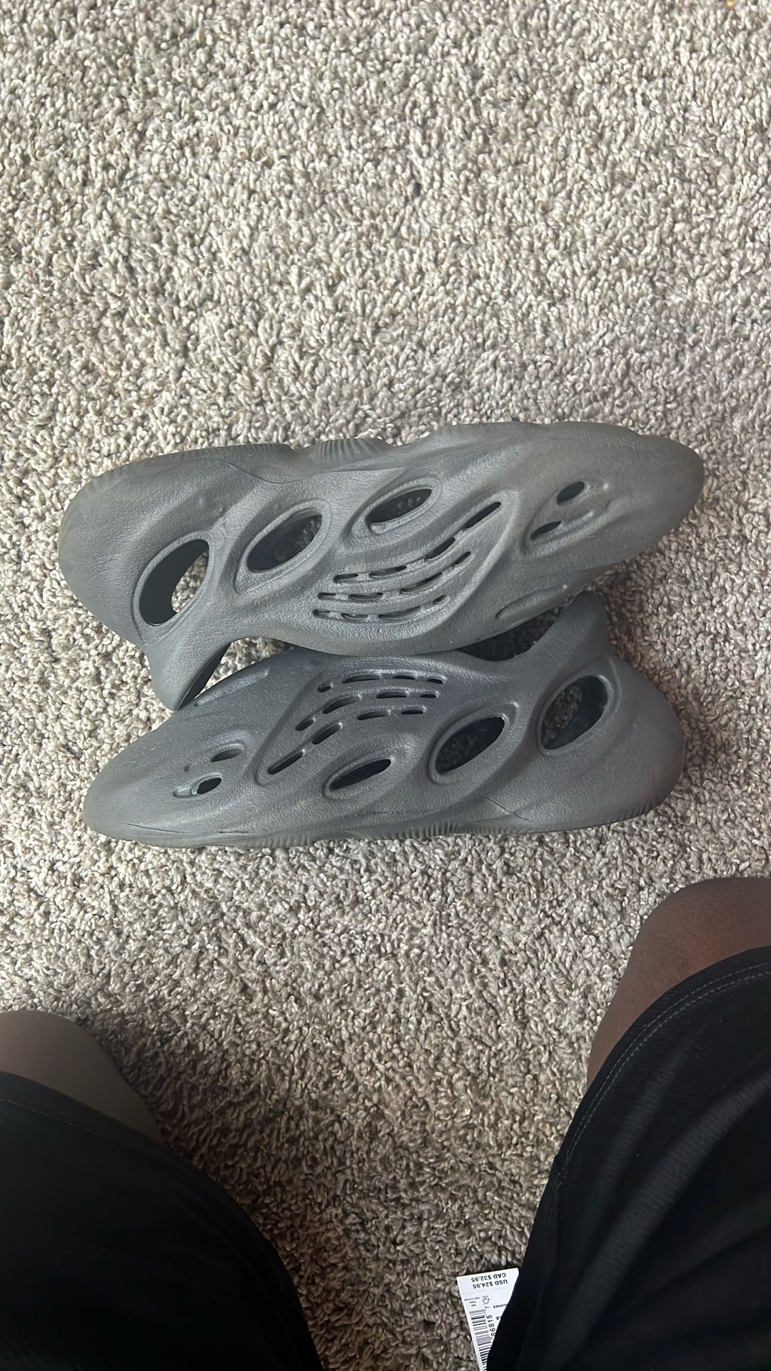 yeezy foam runners 