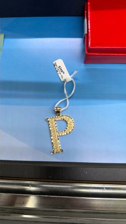 P pendant 10k 3.3g