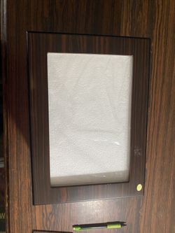 20 Slot Watch Display Case With 2 Keys 