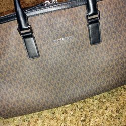 Michael Kors Duffle 
