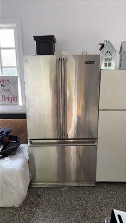 Viking refrigerator