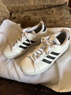 Shoes adidas color white size 8 like new excellent condition original brand   Zapatos adidas unisex para hombre o mujer color blancos medida 8 en exce