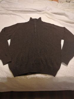 Men's sweater