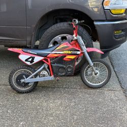 Razor MX500 Electric Dirtbike 