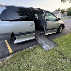 1999 Dodge Caravan
