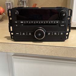2011 CHEVY SILVERADO 1500 radio