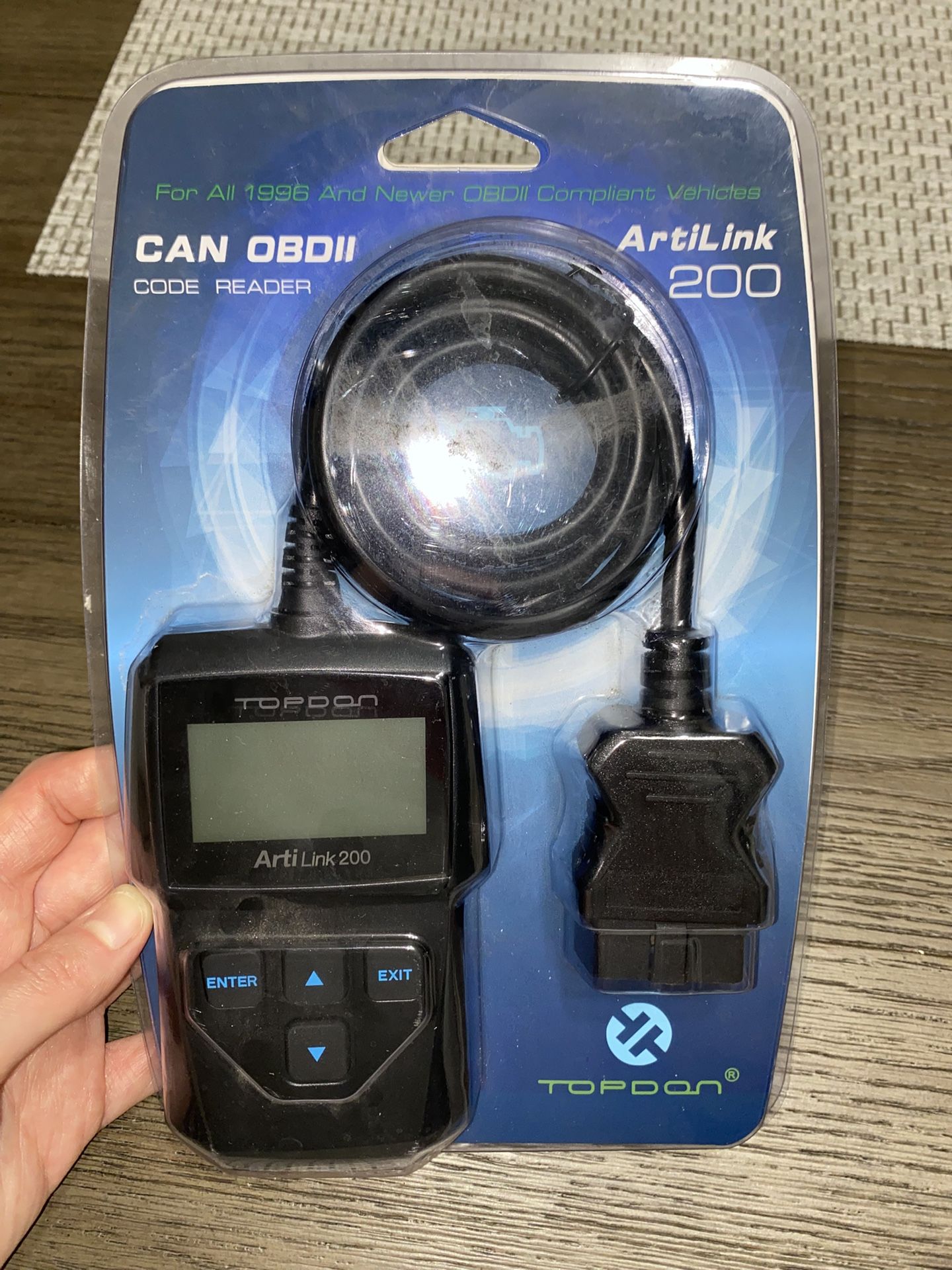 Topdon ArtiLink 200 CAN OBDII Code Reader