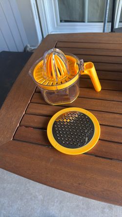 New Manual Juicer