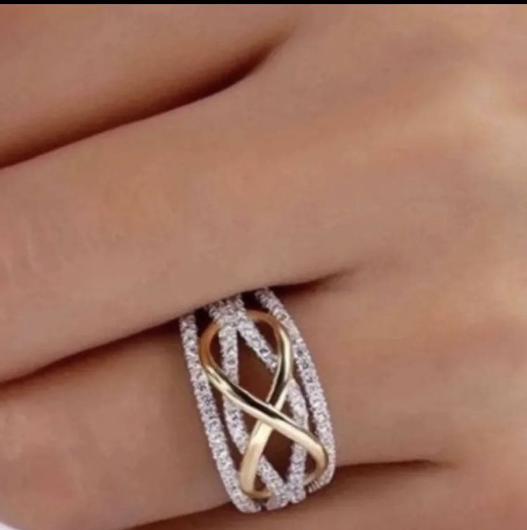 Woman Silver Sapphire Wedding Ring