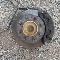2003 Chevy Express left Front Spindle 