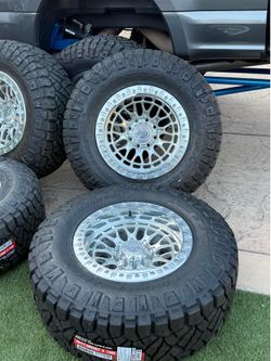 20x10 beadlocks nitto 38s