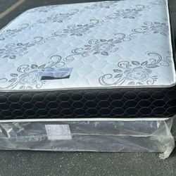 Deluxe Mattress Twin Set