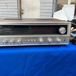 Vintage Fisher AM/FM Stereo Receiver