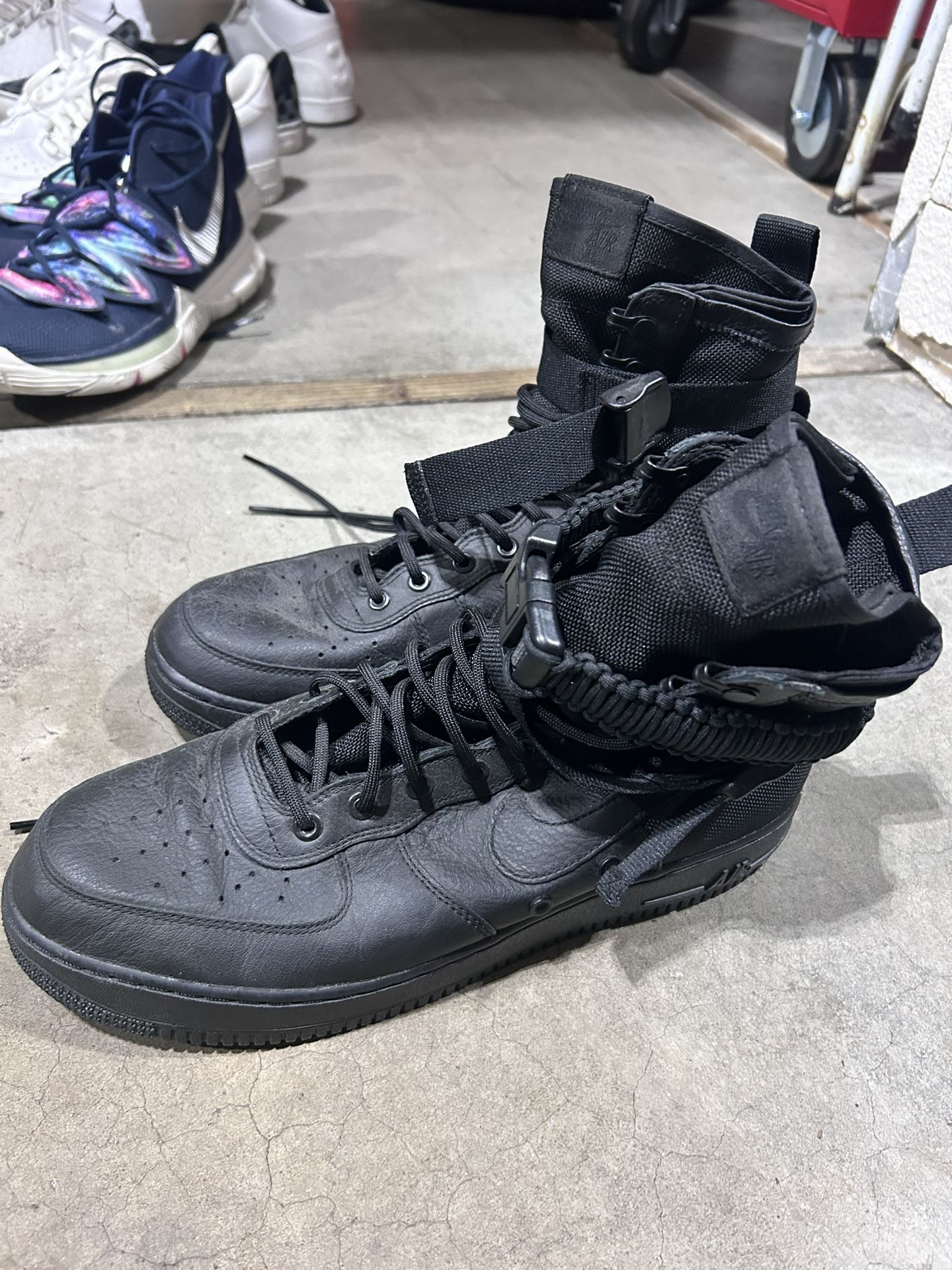 Nike SF Air Force 1 Triple Black