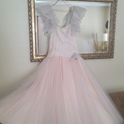 AFFORDABLE  TOP QUALITY PROM DRESSES