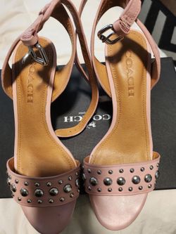 Coach pink heel shoes