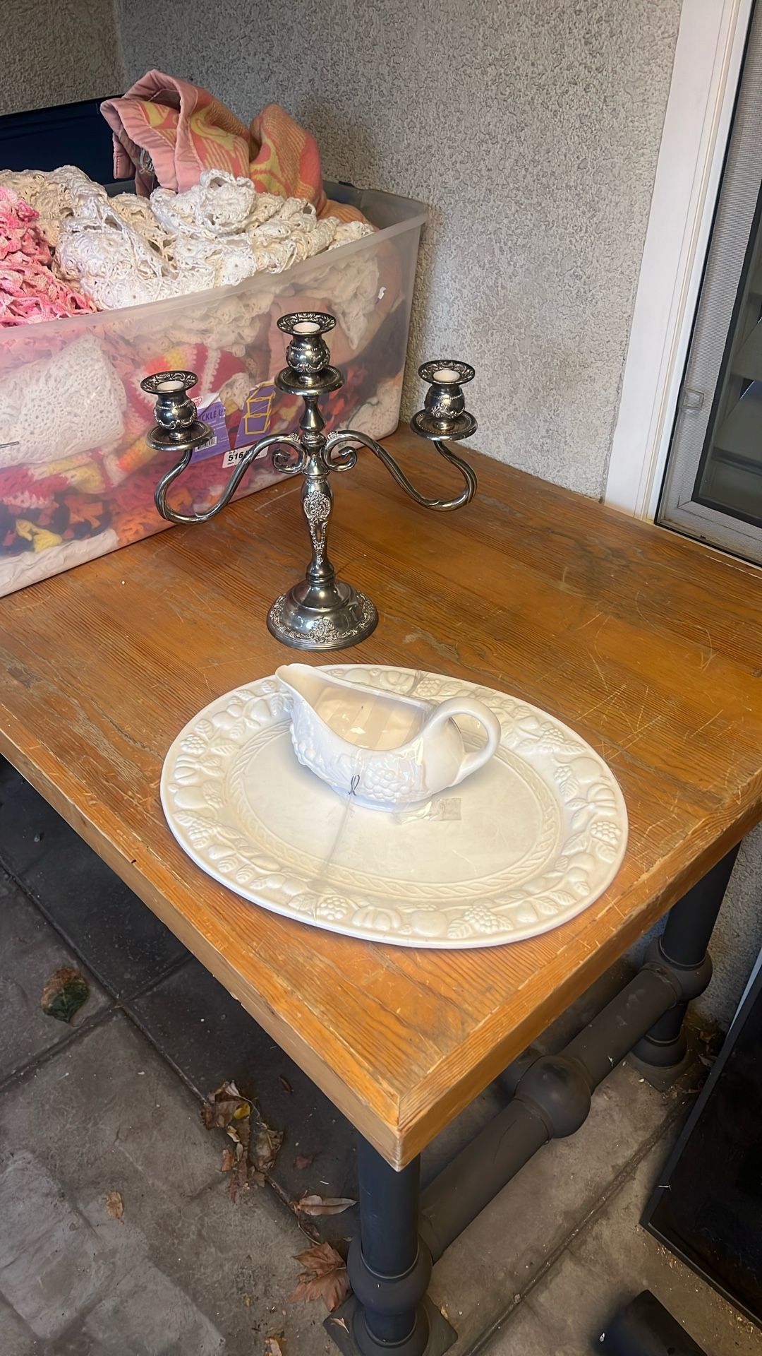 Candle holder and turkey tray gravy