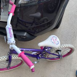 Girls bike