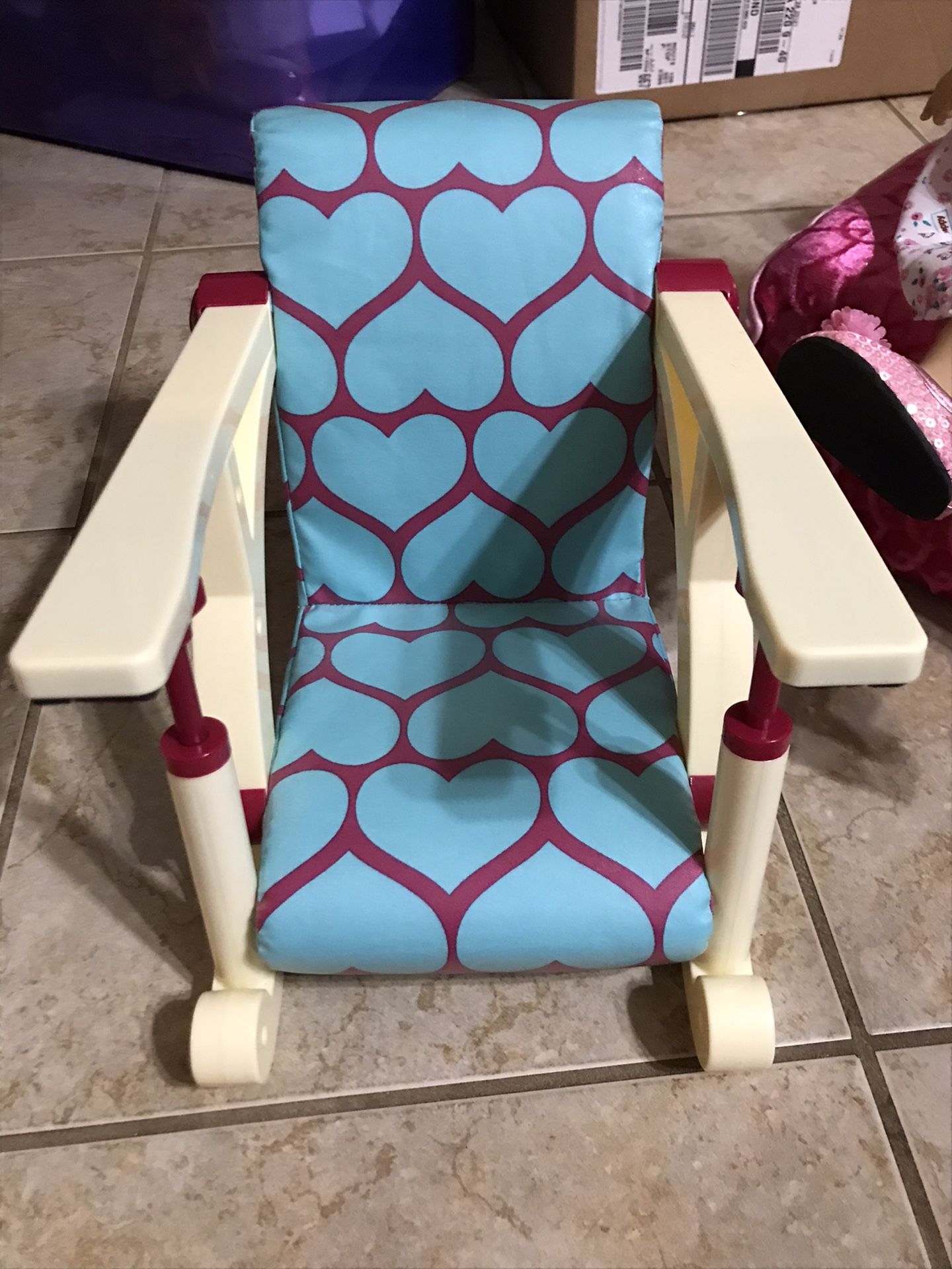 Adorable! Rocking Chair for all Dolls !!! Great for AG dolls.