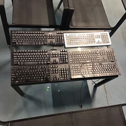 🚨A WIDE VARIETY OF KEYBOARDS AVAILABLE NOW AT ROLLIN DEALZ🚨