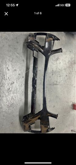 12-15 MERCEDES ML550 AMG FRONT BUMPER COVER W /PARK ASSIST SENSORS