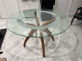 Dinning Table