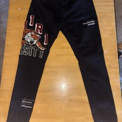 Amiri Jeans