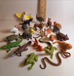 Lot of 20+ Mini Plastic Animal Figures