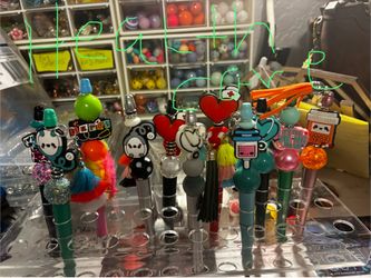 Beaded pens many to choose from