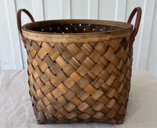 Woven basket