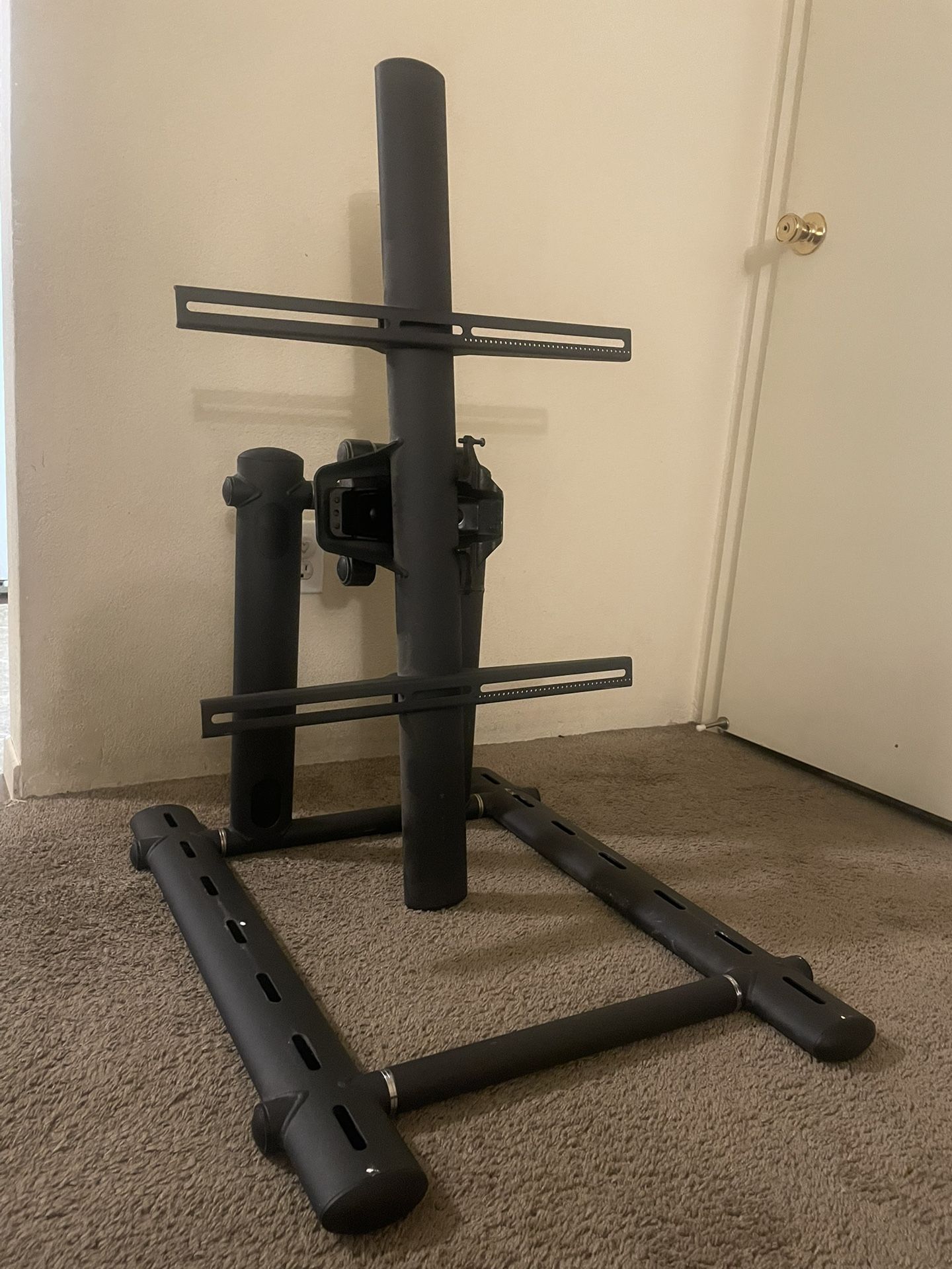 Heavy Duty Wall Mount