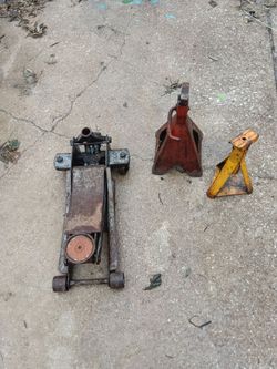 3 Ton Hydraulic Floor Jack with 2 Jack Stands $70!!!