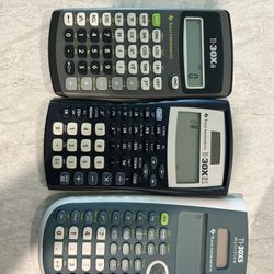3 Texas Instruments calculators 