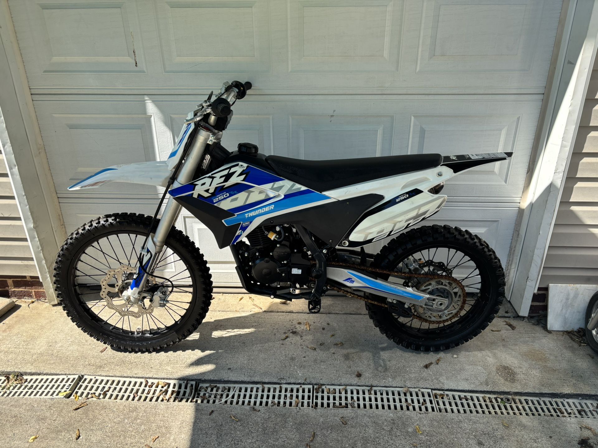 Apollo 250cc Dirtbike 