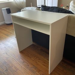 Compact Desk