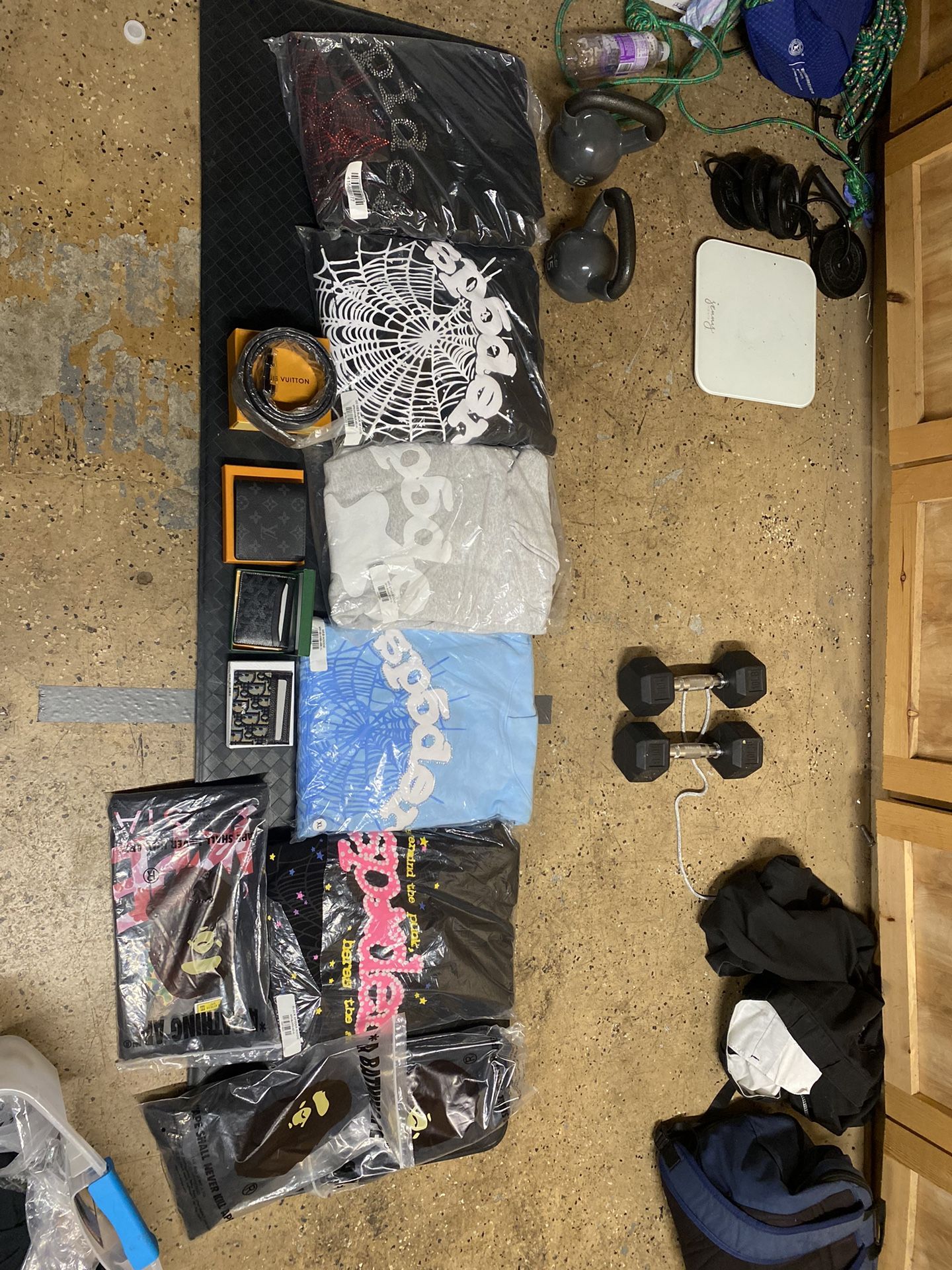 Multiple Brands Available